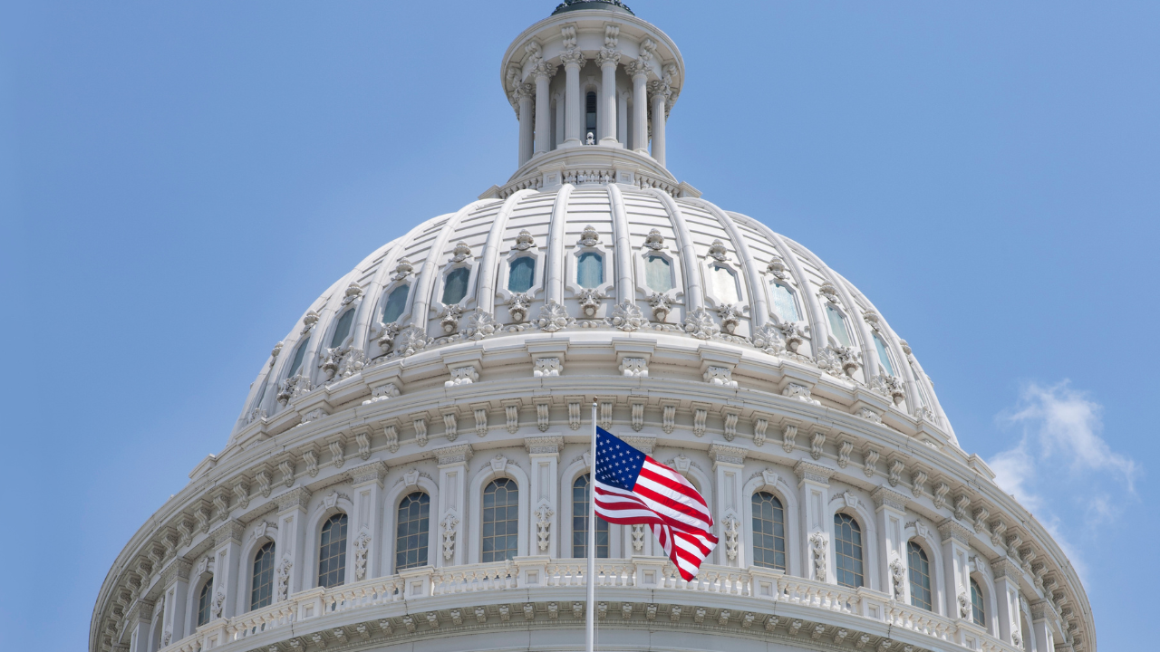 Photo of the U.S. Capitol building's rotunda.